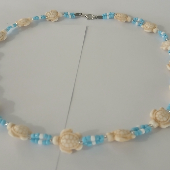 Blue and Cream Turtle Bead Necklace - Picture 2 of 5